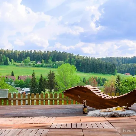 度假居 Entire House In Schwarzwald With Mountain View, Private Sauna, Gym, Garden And Terraces Unterkirnach